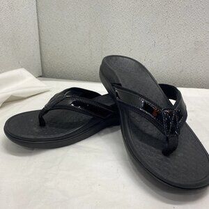 Vionic Tide Toe Post Sandals – Women’s US W6 – Black –